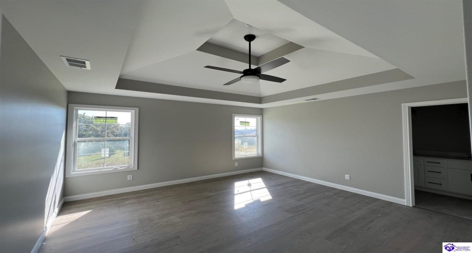 New Orleans Ct, Taylorsville, Kentucky 40071, ,2 BathroomsBathrooms,For Sale,New Orleans Ct,HK24003243 New Orleans Ct, Taylorsville, Kentucky 40071, ,2 BathroomsBathrooms,For Sale,New Orleans Ct,HK24003243