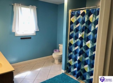 Landon Lane, Campbellsville, Kentucky 42718, ,3 BathroomsBathrooms,For Sale,Landon Lane,HK24003261 Landon Lane, Campbellsville, Kentucky 42718, ,3 BathroomsBathrooms,For Sale,Landon Lane,HK24003261