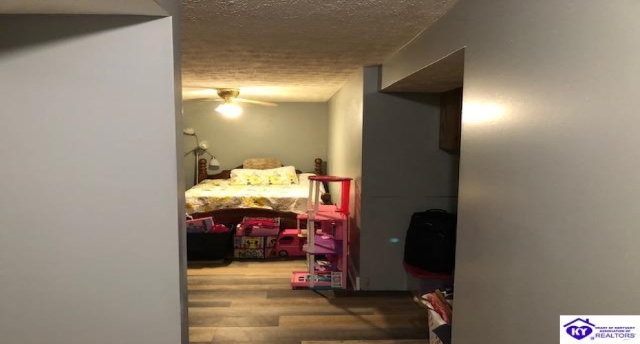 Landon Lane, Campbellsville, Kentucky 42718, ,3 BathroomsBathrooms,For Sale,Landon Lane,HK24003261 Landon Lane, Campbellsville, Kentucky 42718, ,3 BathroomsBathrooms,For Sale,Landon Lane,HK24003261