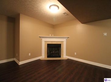 Maxwell Court, Vine Grove, Kentucky 40175, ,3 BathroomsBathrooms,For Sale,Maxwell Court,HK24003276 Maxwell Court, Vine Grove, Kentucky 40175, ,3 BathroomsBathrooms,For Sale,Maxwell Court,HK24003276