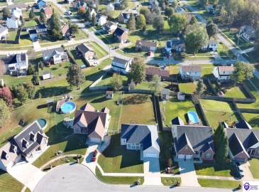 Maxwell Court, Vine Grove, Kentucky 40175, ,3 BathroomsBathrooms,For Sale,Maxwell Court,HK24003276 Maxwell Court, Vine Grove, Kentucky 40175, ,3 BathroomsBathrooms,For Sale,Maxwell Court,HK24003276