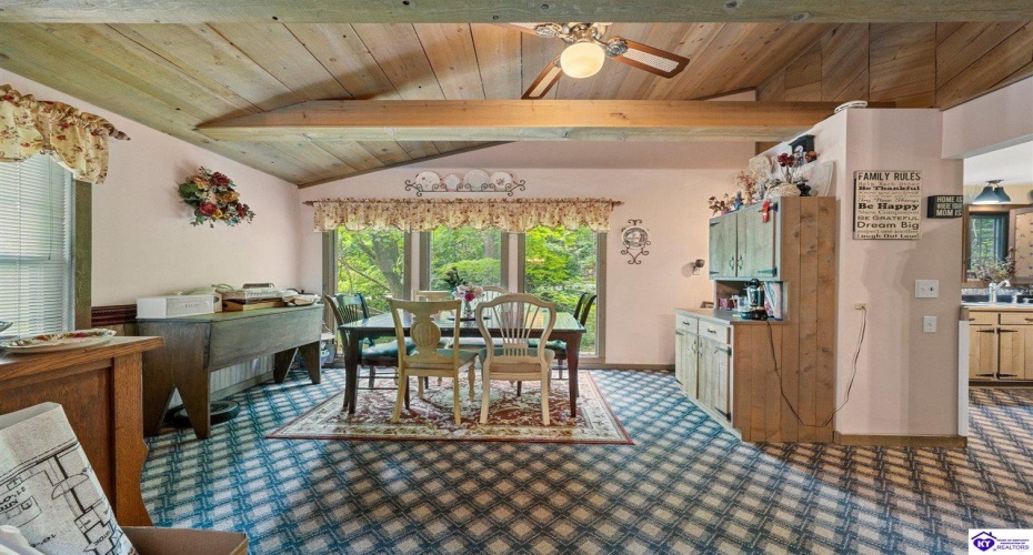 Harper Cemetery Road, Munfordville, Kentucky 42765, ,2 BathroomsBathrooms,For Sale,Harper Cemetery Road,HK24002095 Harper Cemetery Road, Munfordville, Kentucky 42765, ,2 BathroomsBathrooms,For Sale,Harper Cemetery Road,HK24002095