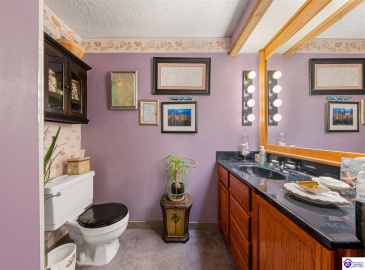 Harper Cemetery Road, Munfordville, Kentucky 42765, ,2 BathroomsBathrooms,For Sale,Harper Cemetery Road,HK24002095 Harper Cemetery Road, Munfordville, Kentucky 42765, ,2 BathroomsBathrooms,For Sale,Harper Cemetery Road,HK24002095