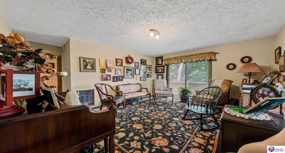 Harper Cemetery Road, Munfordville, Kentucky 42765, ,2 BathroomsBathrooms,For Sale,Harper Cemetery Road,HK24002095 Harper Cemetery Road, Munfordville, Kentucky 42765, ,2 BathroomsBathrooms,For Sale,Harper Cemetery Road,HK24002095