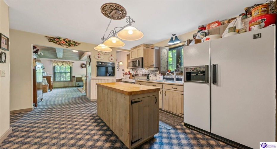 Harper Cemetery Road, Munfordville, Kentucky 42765, ,2 BathroomsBathrooms,For Sale,Harper Cemetery Road,HK24002095 Harper Cemetery Road, Munfordville, Kentucky 42765, ,2 BathroomsBathrooms,For Sale,Harper Cemetery Road,HK24002095