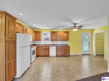 St Rose Road, Lebanon, Kentucky 40033, ,2 BathroomsBathrooms,For Sale,St Rose Road,HK24003282 St Rose Road, Lebanon, Kentucky 40033, ,2 BathroomsBathrooms,For Sale,St Rose Road,HK24003282