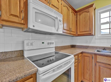 St Rose Road, Lebanon, Kentucky 40033, ,2 BathroomsBathrooms,For Sale,St Rose Road,HK24003282 St Rose Road, Lebanon, Kentucky 40033, ,2 BathroomsBathrooms,For Sale,St Rose Road,HK24003282