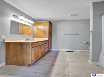 St Rose Road, Lebanon, Kentucky 40033, ,2 BathroomsBathrooms,For Sale,St Rose Road,HK24003282 St Rose Road, Lebanon, Kentucky 40033, ,2 BathroomsBathrooms,For Sale,St Rose Road,HK24003282