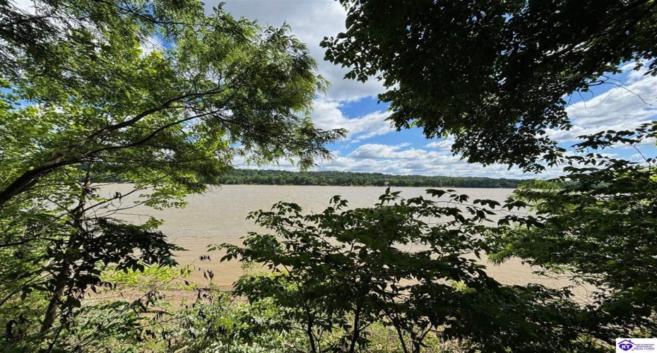 Russell Landing Road, Brandenburg, Kentucky 40108, ,For Sale,Russell Landing Road,HK24002953