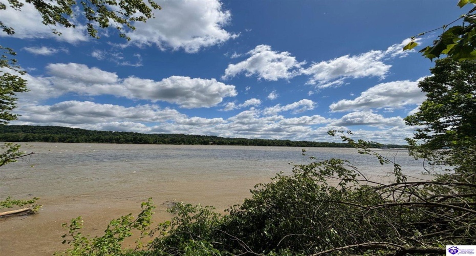 Russell Landing Road, Brandenburg, Kentucky 40108, ,For Sale,Russell Landing Road,HK24002954