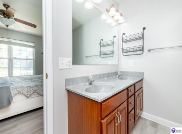 Emmaus Circle, Elizabethtown, Kentucky 42701, ,4 BathroomsBathrooms,For Sale,Emmaus Circle,HK24003301 Emmaus Circle, Elizabethtown, Kentucky 42701, ,4 BathroomsBathrooms,For Sale,Emmaus Circle,HK24003301