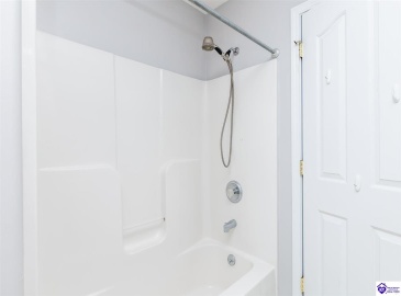 Emmaus Circle, Elizabethtown, Kentucky 42701, ,4 BathroomsBathrooms,For Sale,Emmaus Circle,HK24003301 Emmaus Circle, Elizabethtown, Kentucky 42701, ,4 BathroomsBathrooms,For Sale,Emmaus Circle,HK24003301