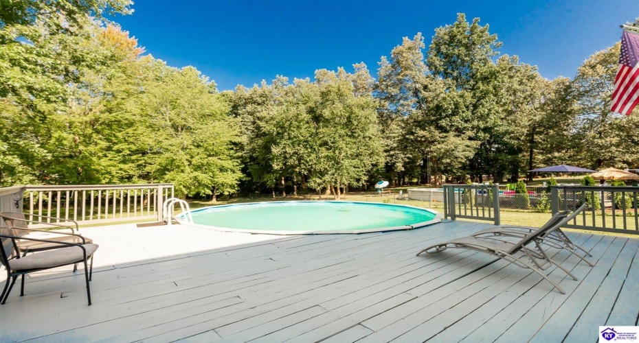 Emmaus Circle, Elizabethtown, Kentucky 42701, ,4 BathroomsBathrooms,For Sale,Emmaus Circle,HK24003301