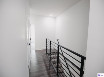 Henry Street, Elizabethtown, Kentucky 42701, ,3 BathroomsBathrooms,For Sale,Henry Street,HK24003303 Henry Street, Elizabethtown, Kentucky 42701, ,3 BathroomsBathrooms,For Sale,Henry Street,HK24003303