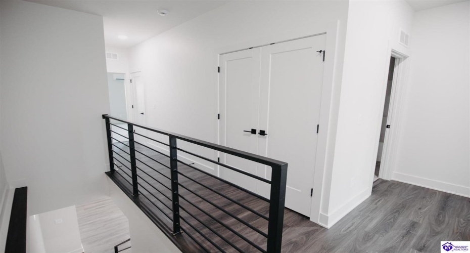 Henry Street, Elizabethtown, Kentucky 42701, ,3 BathroomsBathrooms,For Sale,Henry Street,HK24003303 Henry Street, Elizabethtown, Kentucky 42701, ,3 BathroomsBathrooms,For Sale,Henry Street,HK24003303