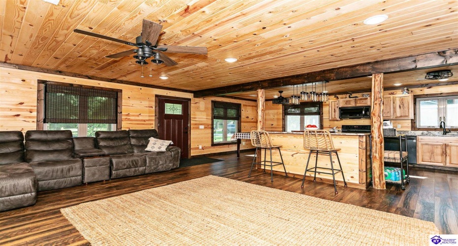 Partridge Way, Elizabethtown, Kentucky 42701, ,2 BathroomsBathrooms,For Sale,Partridge Way,HK24003304