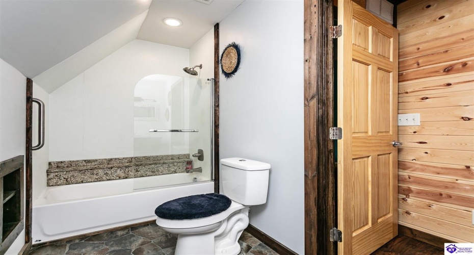 Partridge Way, Elizabethtown, Kentucky 42701, ,2 BathroomsBathrooms,For Sale,Partridge Way,HK24003304