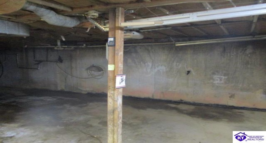 Eddie Miles Road, New Haven, Kentucky 40051, ,3 BathroomsBathrooms,For Sale,Eddie Miles Road,HK24003314