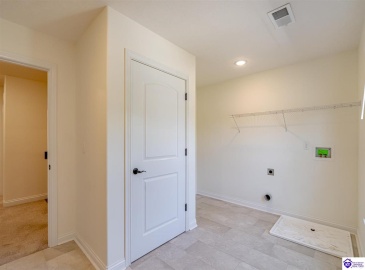 Beasley Boulevard, Elizabethtown, Kentucky 42701, ,4 BathroomsBathrooms,For Sale,Beasley Boulevard,HK24003316 Beasley Boulevard, Elizabethtown, Kentucky 42701, ,4 BathroomsBathrooms,For Sale,Beasley Boulevard,HK24003316