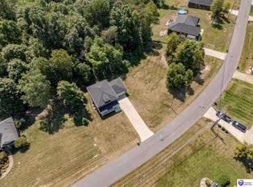 Beasley Boulevard, Elizabethtown, Kentucky 42701, ,4 BathroomsBathrooms,For Sale,Beasley Boulevard,HK24003316 Beasley Boulevard, Elizabethtown, Kentucky 42701, ,4 BathroomsBathrooms,For Sale,Beasley Boulevard,HK24003316