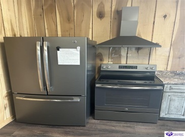 William Taul Lane, Hardinsburg, Kentucky 40143, ,For Sale,William Taul Lane,HK24003321 William Taul Lane, Hardinsburg, Kentucky 40143, ,For Sale,William Taul Lane,HK24003321