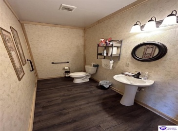 William Taul Lane, Hardinsburg, Kentucky 40143, ,For Sale,William Taul Lane,HK24003321 William Taul Lane, Hardinsburg, Kentucky 40143, ,For Sale,William Taul Lane,HK24003321