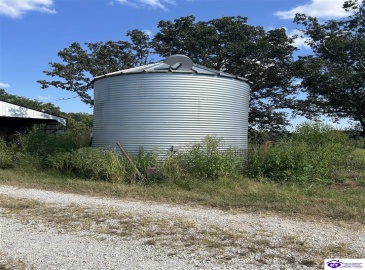 William Taul Lane, Hardinsburg, Kentucky 40143, ,For Sale,William Taul Lane,HK24003321 William Taul Lane, Hardinsburg, Kentucky 40143, ,For Sale,William Taul Lane,HK24003321