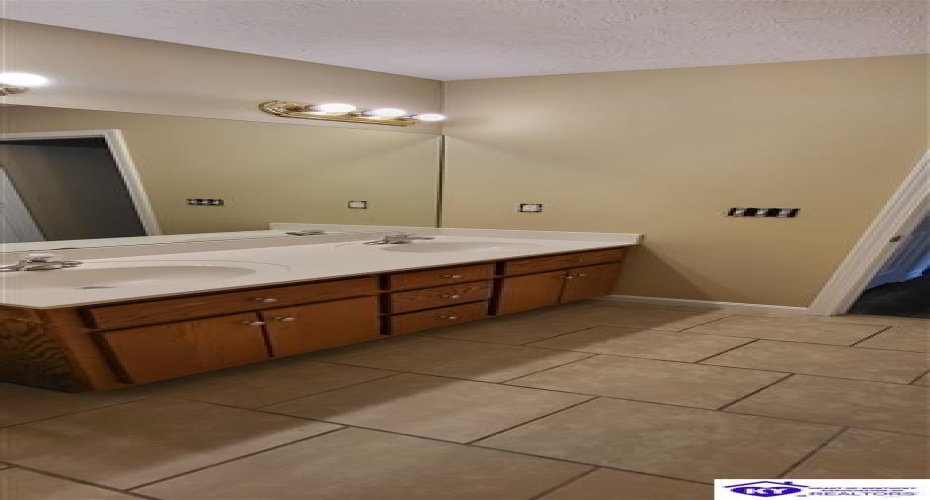 Haley Avenue, Shepherdsville, Kentucky 40165, ,2 BathroomsBathrooms,For Sale,Haley Avenue,HK24003163 Haley Avenue, Shepherdsville, Kentucky 40165, ,2 BathroomsBathrooms,For Sale,Haley Avenue,HK24003163