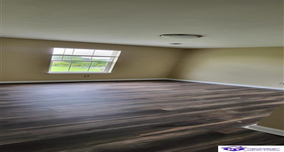 Haley Avenue, Shepherdsville, Kentucky 40165, ,2 BathroomsBathrooms,For Sale,Haley Avenue,HK24003163