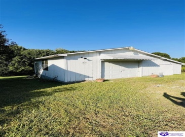 Blowing Springs Road, Greensburg, Kentucky 42743, ,2 BathroomsBathrooms,For Sale,Blowing Springs Road,HK24003324 Blowing Springs Road, Greensburg, Kentucky 42743, ,2 BathroomsBathrooms,For Sale,Blowing Springs Road,HK24003324