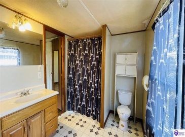 Blowing Springs Road, Greensburg, Kentucky 42743, ,2 BathroomsBathrooms,For Sale,Blowing Springs Road,HK24003324