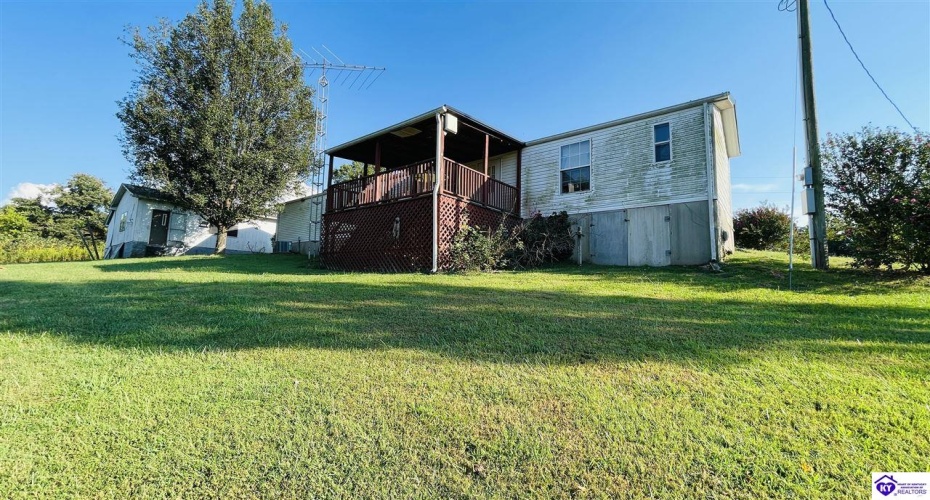 Blowing Springs Road, Greensburg, Kentucky 42743, ,2 BathroomsBathrooms,For Sale,Blowing Springs Road,HK24003324 Blowing Springs Road, Greensburg, Kentucky 42743, ,2 BathroomsBathrooms,For Sale,Blowing Springs Road,HK24003324