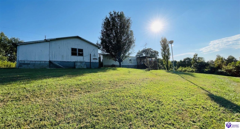 Blowing Springs Road, Greensburg, Kentucky 42743, ,2 BathroomsBathrooms,For Sale,Blowing Springs Road,HK24003324 Blowing Springs Road, Greensburg, Kentucky 42743, ,2 BathroomsBathrooms,For Sale,Blowing Springs Road,HK24003324