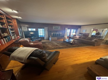 Oak Drive, Elizabethtown, Kentucky 42701, ,6 BathroomsBathrooms,For Sale,Oak Drive,HK24003329 Oak Drive, Elizabethtown, Kentucky 42701, ,6 BathroomsBathrooms,For Sale,Oak Drive,HK24003329