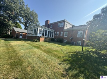 Oak Drive, Elizabethtown, Kentucky 42701, ,6 BathroomsBathrooms,For Sale,Oak Drive,HK24003329