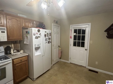 Damascus Way, Munfordville, Kentucky 42765, ,2 BathroomsBathrooms,For Sale,Damascus Way,HK24003339 Damascus Way, Munfordville, Kentucky 42765, ,2 BathroomsBathrooms,For Sale,Damascus Way,HK24003339