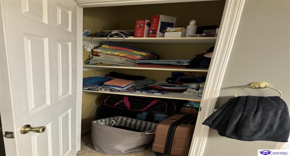 Damascus Way, Munfordville, Kentucky 42765, ,2 BathroomsBathrooms,For Sale,Damascus Way,HK24003339 Damascus Way, Munfordville, Kentucky 42765, ,2 BathroomsBathrooms,For Sale,Damascus Way,HK24003339