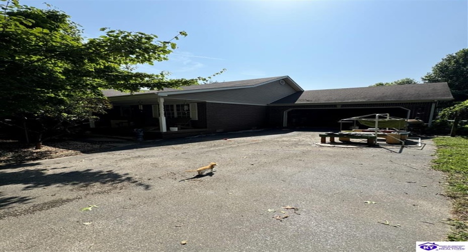 Damascus Way, Munfordville, Kentucky 42765, ,2 BathroomsBathrooms,For Sale,Damascus Way,HK24003339 Damascus Way, Munfordville, Kentucky 42765, ,2 BathroomsBathrooms,For Sale,Damascus Way,HK24003339