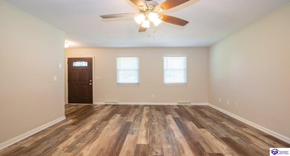 Oak Hill Drive, Elizabethtown, Kentucky 42701, ,2 BathroomsBathrooms,For Sale,Oak Hill Drive,HK24003346 Oak Hill Drive, Elizabethtown, Kentucky 42701, ,2 BathroomsBathrooms,For Sale,Oak Hill Drive,HK24003346