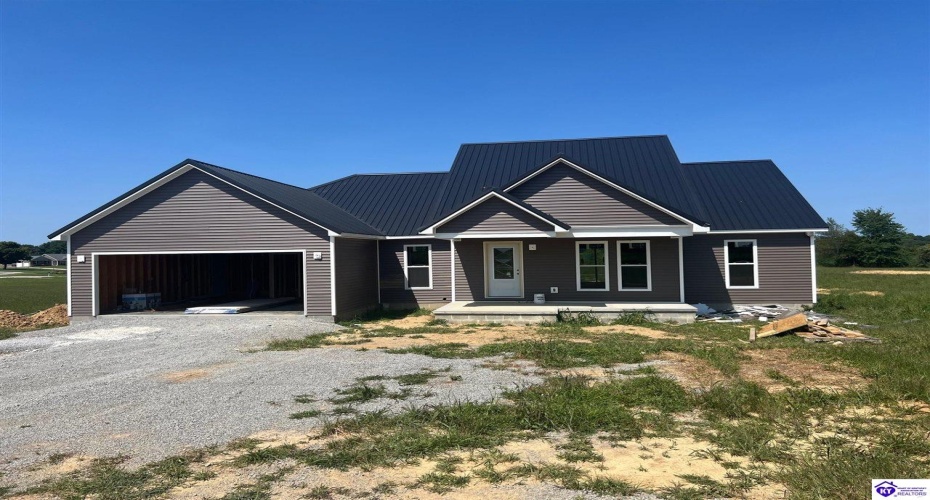 Campbellsville Road, Hodgenville, Kentucky 42748, ,2 BathroomsBathrooms,For Sale,Campbellsville Road,HK24003350