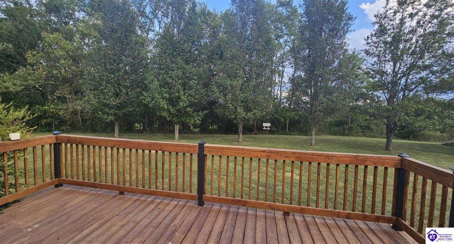 Summersville Road, Greensburg, Kentucky 42743, ,3 BathroomsBathrooms,For Sale,Summersville Road,HK24003356