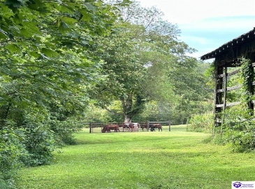 E Poe Young Road, Campbellsville, Kentucky 42718, ,For Sale,E Poe Young Road,HK24003372 E Poe Young Road, Campbellsville, Kentucky 42718, ,For Sale,E Poe Young Road,HK24003372