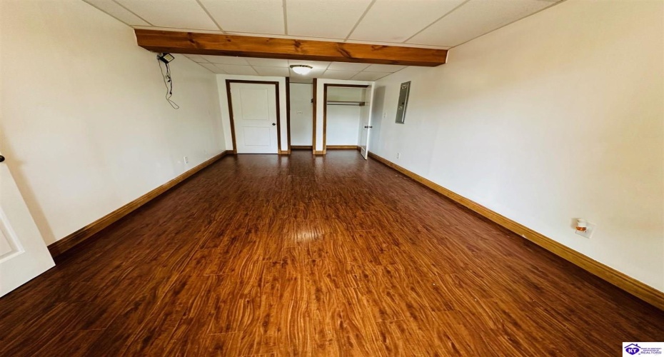 Fallen Timber Road, Campbellsville, Kentucky 42718, ,3 BathroomsBathrooms,For Sale,Fallen Timber Road,HK24003370