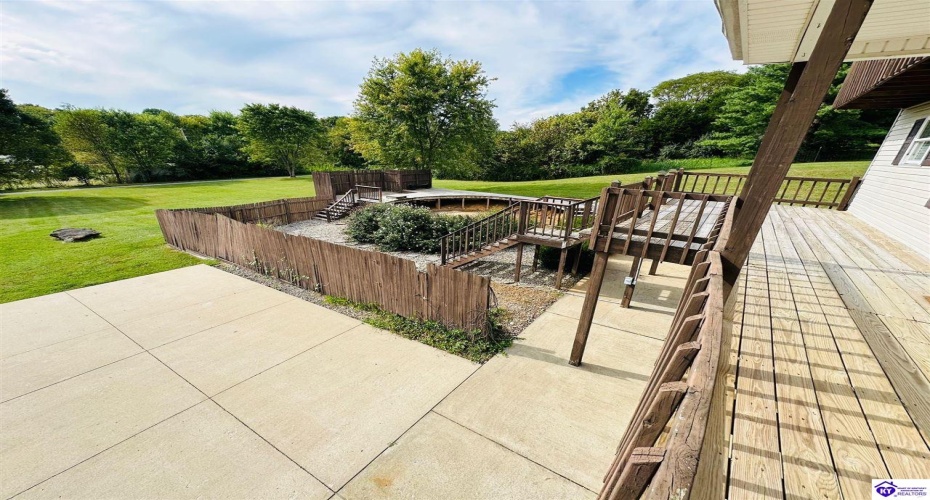 Fallen Timber Road, Campbellsville, Kentucky 42718, ,3 BathroomsBathrooms,For Sale,Fallen Timber Road,HK24003370