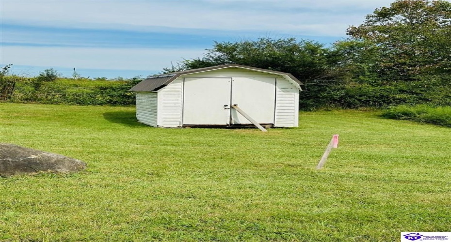 Fallen Timber Road, Campbellsville, Kentucky 42718, ,3 BathroomsBathrooms,For Sale,Fallen Timber Road,HK24003370