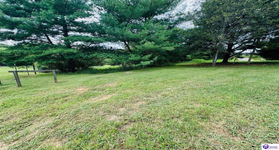 Fallen Timber Road, Campbellsville, Kentucky 42718, ,3 BathroomsBathrooms,For Sale,Fallen Timber Road,HK24003370