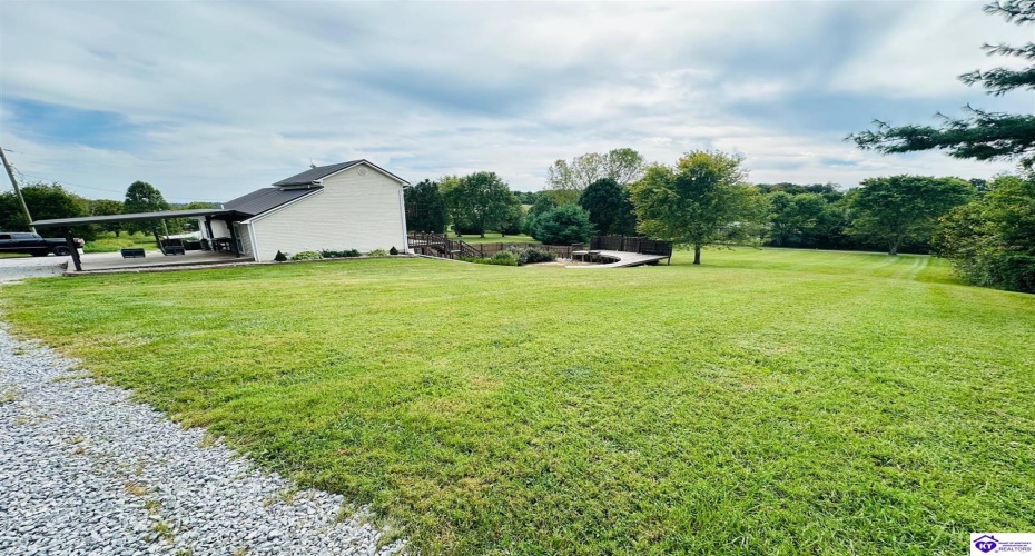 Fallen Timber Road, Campbellsville, Kentucky 42718, ,3 BathroomsBathrooms,For Sale,Fallen Timber Road,HK24003370