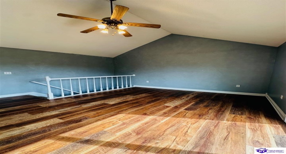 Fallen Timber Road, Campbellsville, Kentucky 42718, ,3 BathroomsBathrooms,For Sale,Fallen Timber Road,HK24003370