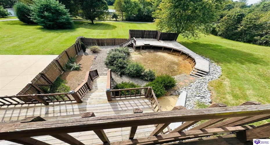 Fallen Timber Road, Campbellsville, Kentucky 42718, ,3 BathroomsBathrooms,For Sale,Fallen Timber Road,HK24003370