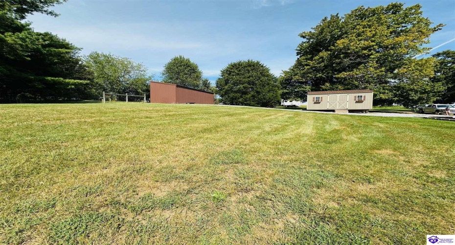 Fallen Timber Road, Campbellsville, Kentucky 42718, ,3 BathroomsBathrooms,For Sale,Fallen Timber Road,HK24003370